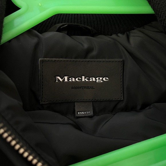 Katryn hip length winter down jacket with fur - Picture 4 of 9